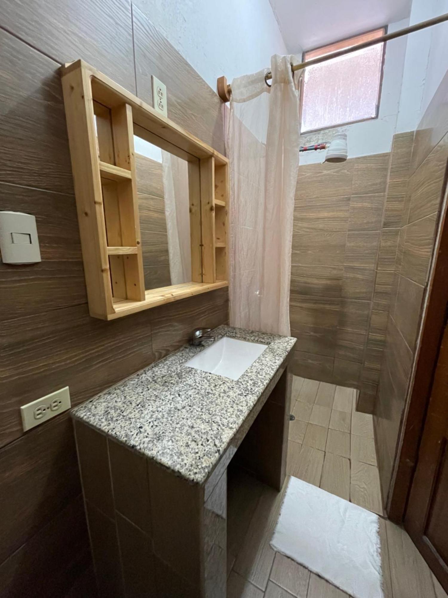 Casa De Huespedes "Darling" Hotell Puerto Baquerizo Moreno Eksteriør bilde